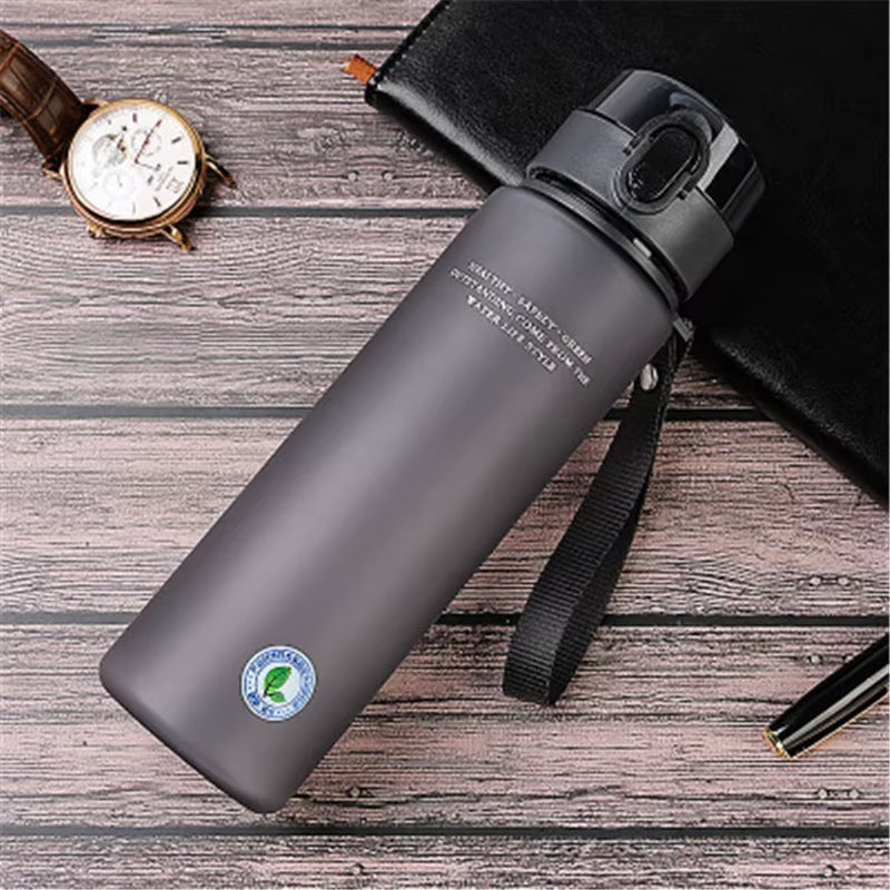 High-Quality BPA-Free Leak-Proof Sports Water Bottle - 400ml/560ml